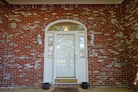 1803 Lake Trace Dr, Jackson, MS 39211 photo 3