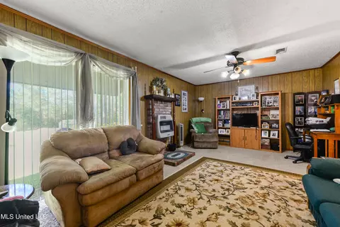 455 Deep Creek Rd, Wiggins, MS 39577 photo 6
