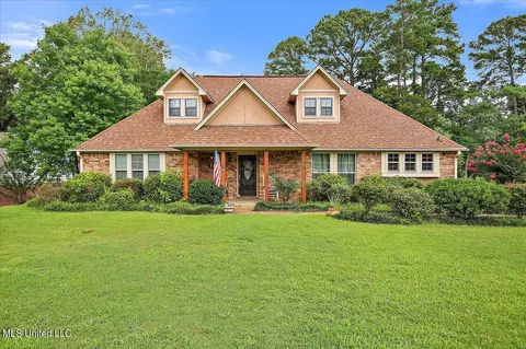 707 Pine Vly, Pearl, MS 39208