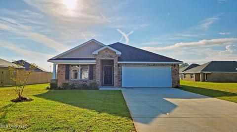 9304 Lexi Ln, Biloxi, MS 39532