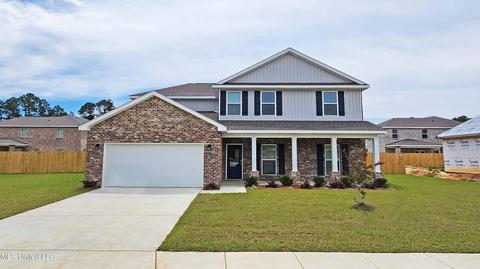 12218 Savannah Cir, Ocean Springs, MS 39564