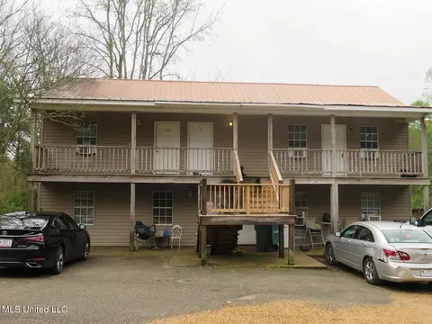 6 Clayton Dennis Rd, Brooklyn, MS 39425