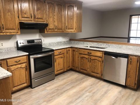 13929 Constitution Rd, Moss Point, MS 39562 photo 8
