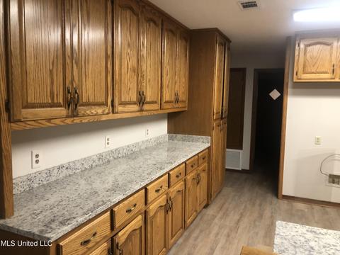 13929 Constitution Rd, Moss Point, MS 39562 photo 12