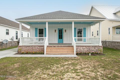 142 Tegarden Rd, Gulfport, MS 39507