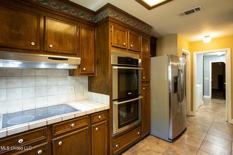 65 Sunline Dr, Brandon, MS 39042 photo 9