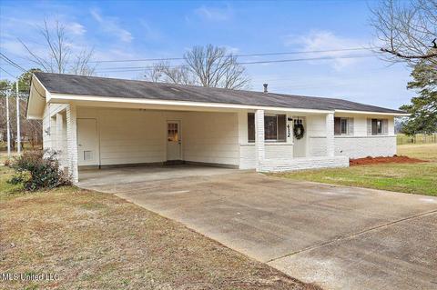 412 Wayne St, Clinton, MS 39056 photo 2