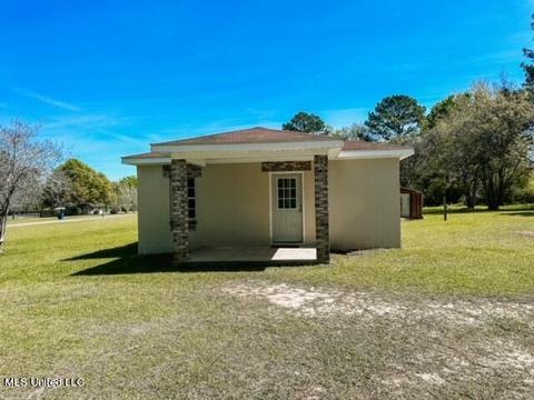 182 Inland Beach Rd, Lucedale, MS 39452