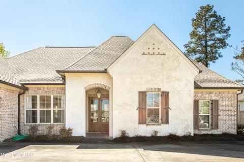 136 Grayhawk Dr, Madison, MS 39110 photo 2