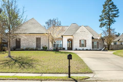 136 Grayhawk Dr, Madison, MS 39110 photo 1