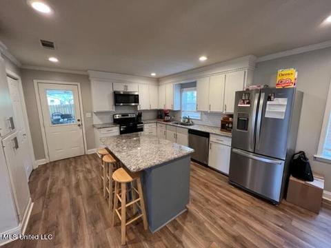 128 Overby St, Brandon, MS 39042 photo 3