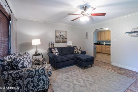 5118 Center Dr, Moss Point, MS 39563 photo 5