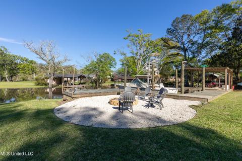 5118 Center Dr, Moss Point, MS 39563 photo 24