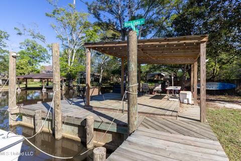 5118 Center Dr, Moss Point, MS 39563 photo 25