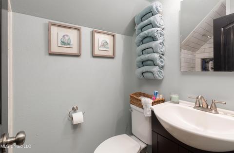 5118 Center Dr, Moss Point, MS 39563 photo 18