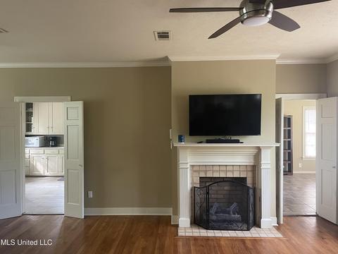 1201 Rosehill Cir, Jackson, MS 39202 photo 8