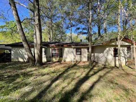 2844 Charleston Dr, Jackson, MS 39212 photo 10