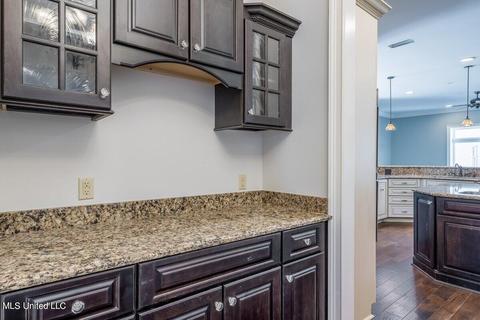 2501 Ross Rd, Olive Branch, MS 38654 photo 12