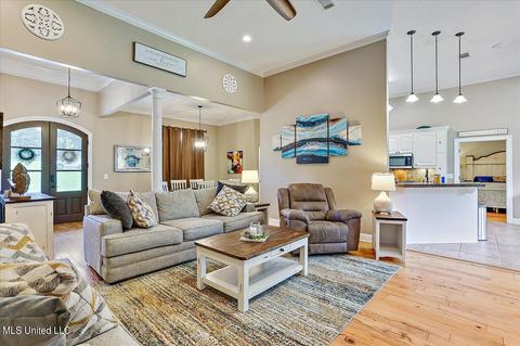 126 Grandview Dr, Florence, MS 39073 photo 8