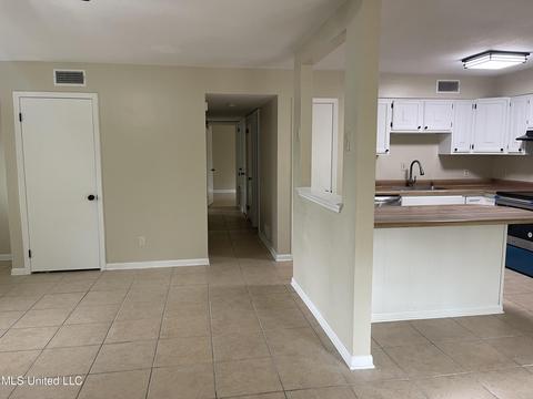 19408 E Riverline Dr, Saucier, MS 39574 photo 7