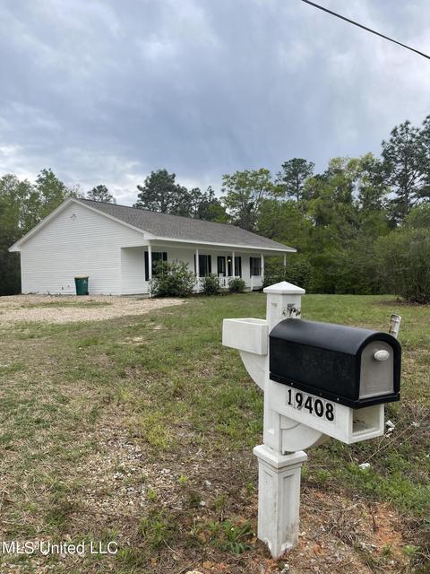 19408 E Riverline Dr, Saucier, MS 39574 photo 1