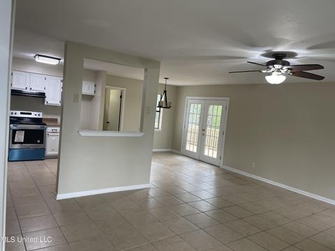19408 E Riverline Dr, Saucier, MS 39574 photo 4