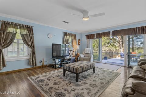 5313 Griffin, Moss Point, MS 39563 photo 25