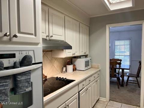 5345 Suffolk Dr, Jackson, MS 39211 photo 7