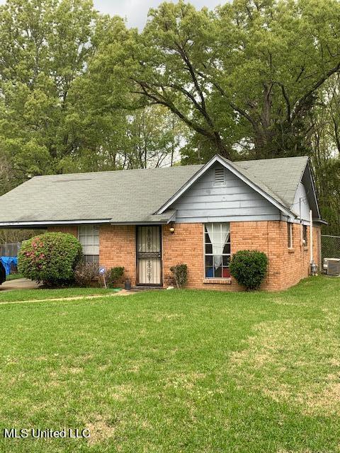 5722 Queen Eleanor Ln, Jackson, MS 39209 photo 1