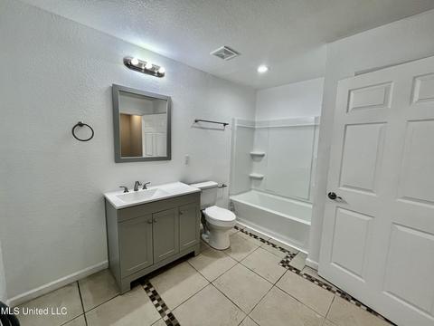 4472 Pierce Rd, D'iberville, MS 39540 photo 11