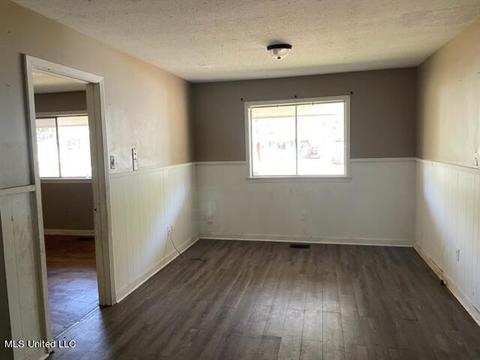 361 Barnes St, Jackson, MS 39206 photo 6