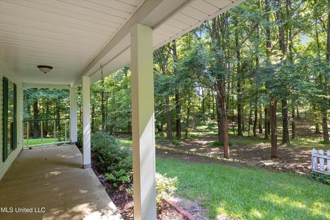 1195 N Fogg Rd, Nesbit, MS 38651 photo 3
