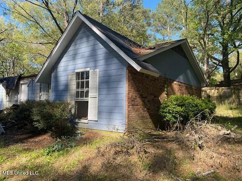 2046 Willow Way, Jackson, MS 39204 photo 1