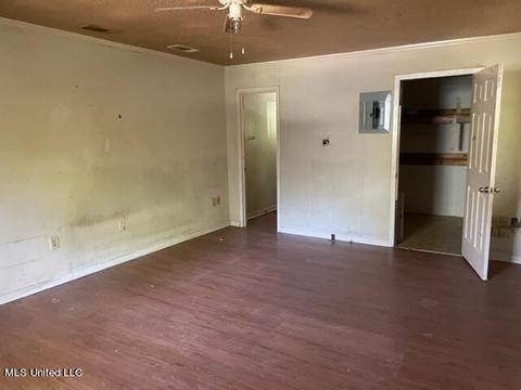 1648 Woodburn St, Jackson, MS 39212 photo 9