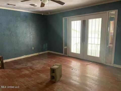1648 Woodburn St, Jackson, MS 39212 photo 5