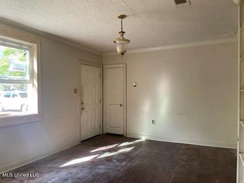 642 Broadmoor Dr, Jackson, MS 39206 photo 3