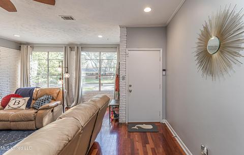 229 Pimlico Pl, Jackson, MS 39211 photo 6