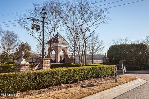 142 Chestnut Hill Rd, Flora, MS 39071