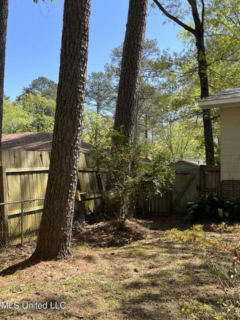 1814 Hillview Dr, Jackson, MS 39211 photo 16