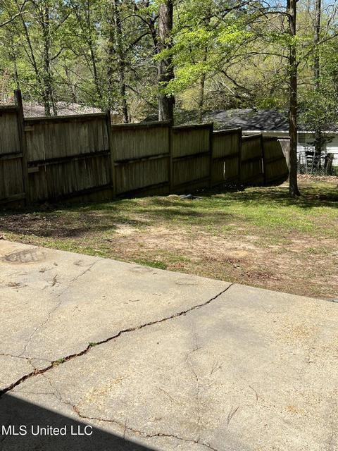 1814 Hillview Dr, Jackson, MS 39211 photo 7