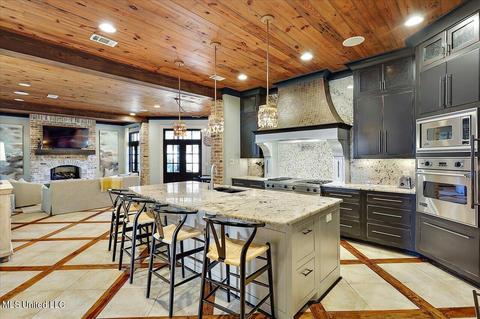 504 Arbor Ln, Brandon, MS 39047 photo 10