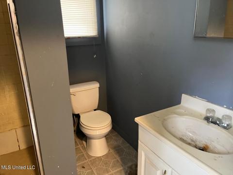 421 Lawrence Rd, Jackson, MS 39206 photo 3