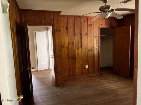 421 Lawrence Rd, Jackson, MS 39206 photo 6