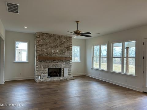 2966 Fossil Hill Dr, Hernando, MS 38632 photo 3