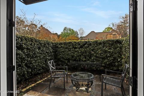 4 Pecan Tree Pl, Jackson, MS 39211 photo 3