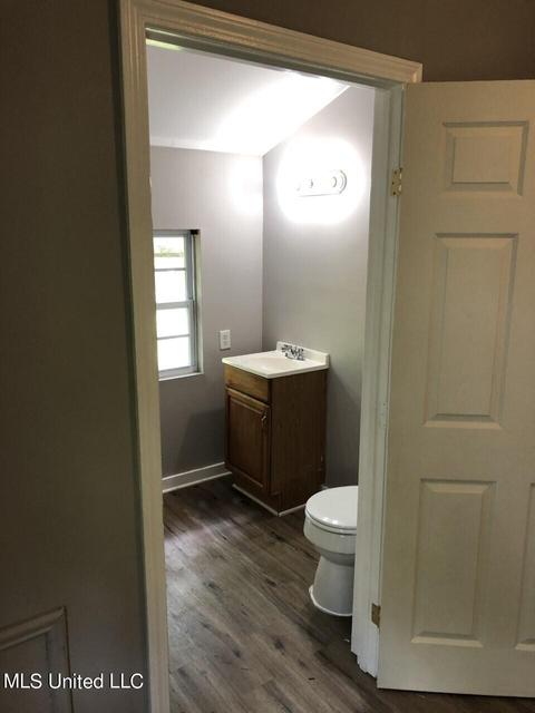 3565 Bowers St, Jackson, MS 39212 photo 6