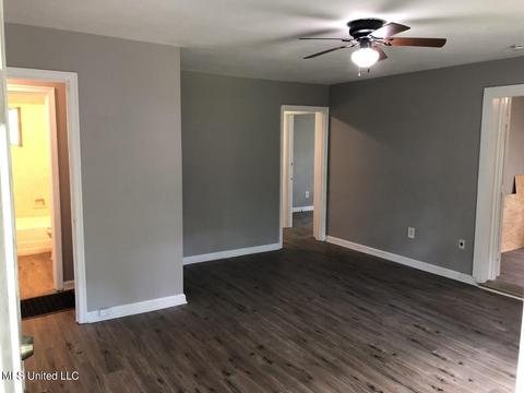 3565 Bowers St, Jackson, MS 39212 photo 3