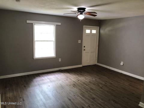 3565 Bowers St, Jackson, MS 39212 photo 4
