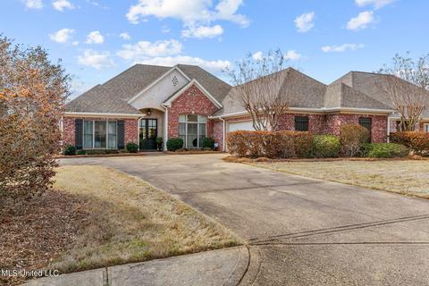 136 Elizabeth Dr, Brandon, MS 39042 photo 2