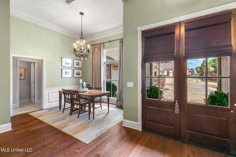 136 Elizabeth Dr, Brandon, MS 39042 photo 9